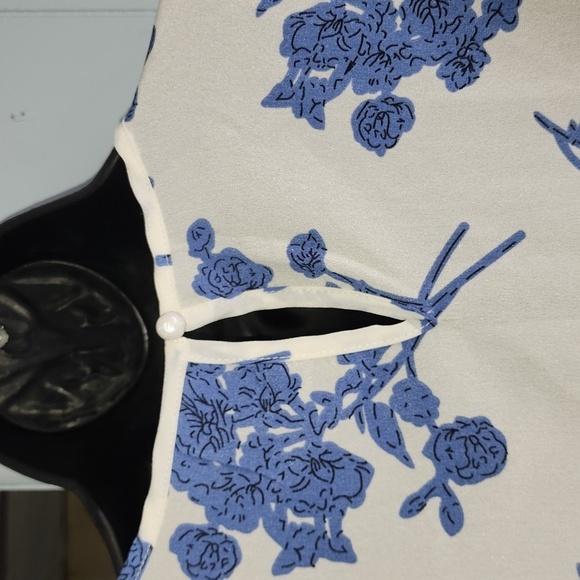 Blouse top - Picture 6 of 7